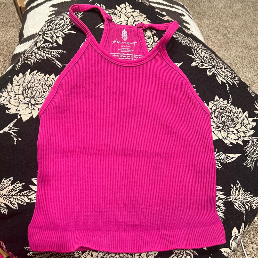 Free People Happiness runs long crop top S